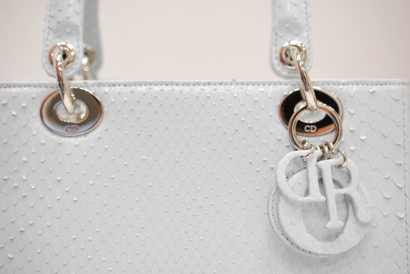 レディーディオールが人気です！Diorのバッグも高価買取は「質はしもと」へ！！